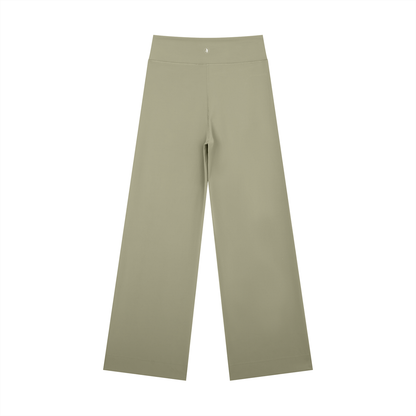 Studio Straight-Leg Pant