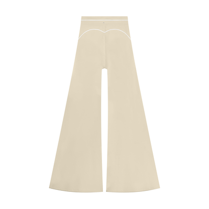 Studio High-Rise Flare