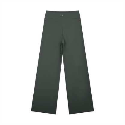 Studio Straight-Leg Pant