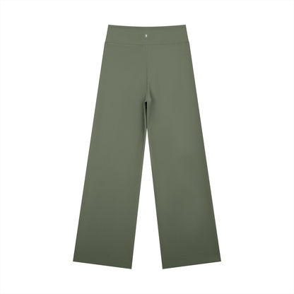 Studio Straight-Leg Pant